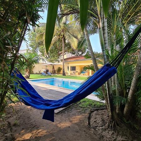 Sompteuse Villa Avec Piscine A 5 Min De La Plage Pointe Noire Exterior foto