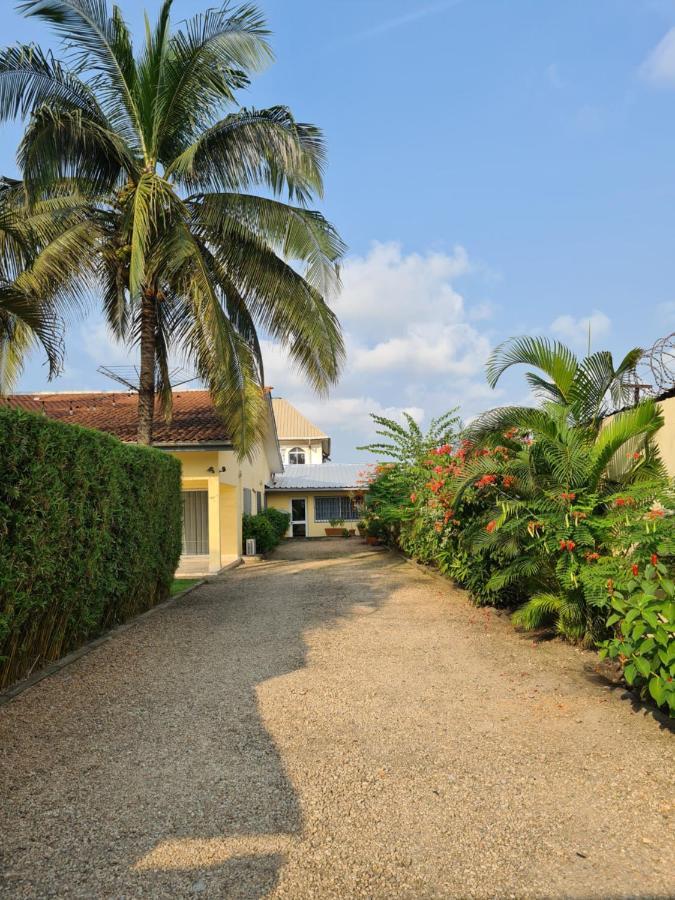 Sompteuse Villa Avec Piscine A 5 Min De La Plage Pointe Noire Exterior foto